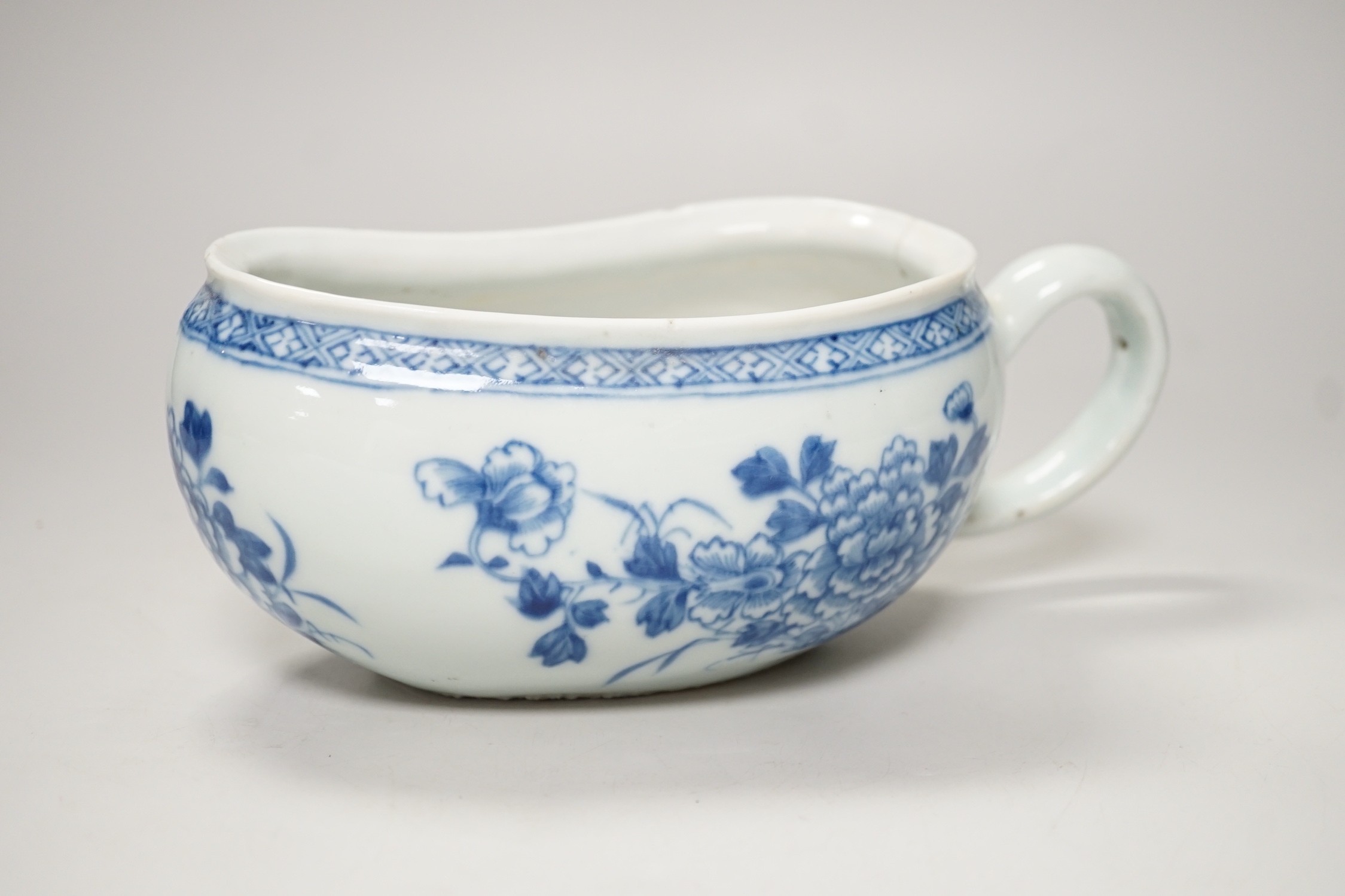 An 18th century Chinese export blue and white porcelain bordalou. 22cm wide